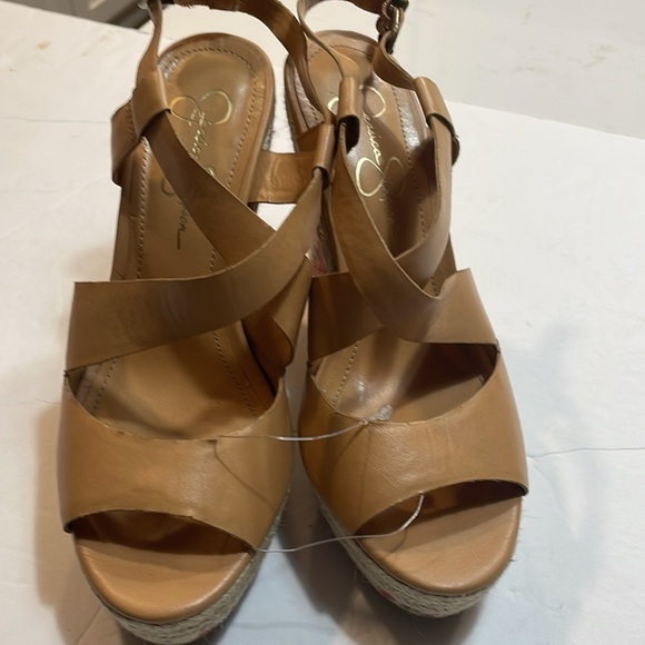 Jessica Simpson’s Floral Wedge Espadrille Tan criss cross sandals size 7 - Picture 4 of 7